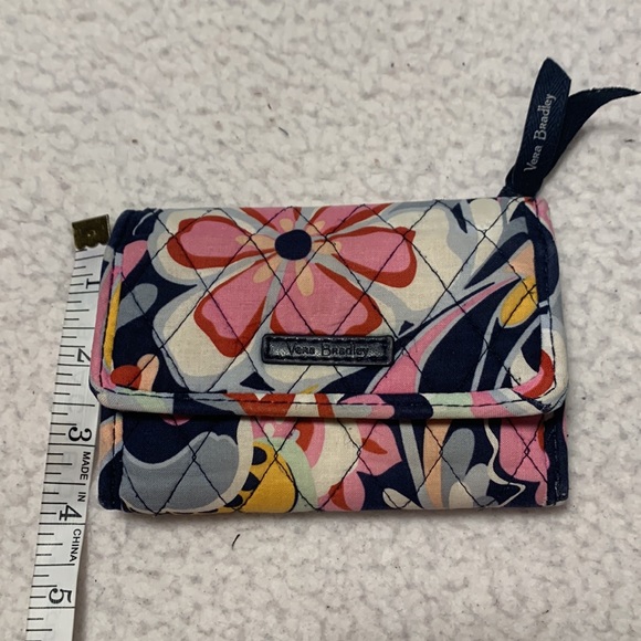 Vera Bradley Compact Wallet, GUC - Picture 5 of 5